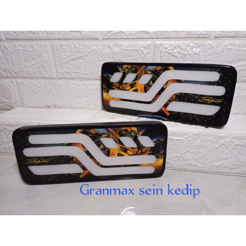 lampu rem variasi GRANMAX