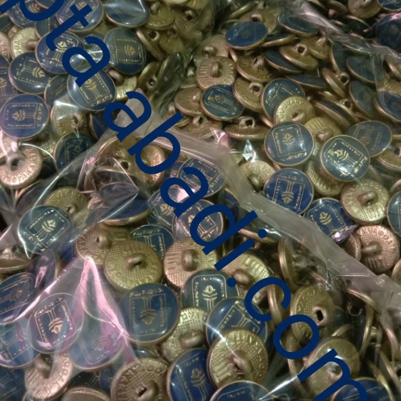 kancing jaket almamater uii yogyakarta