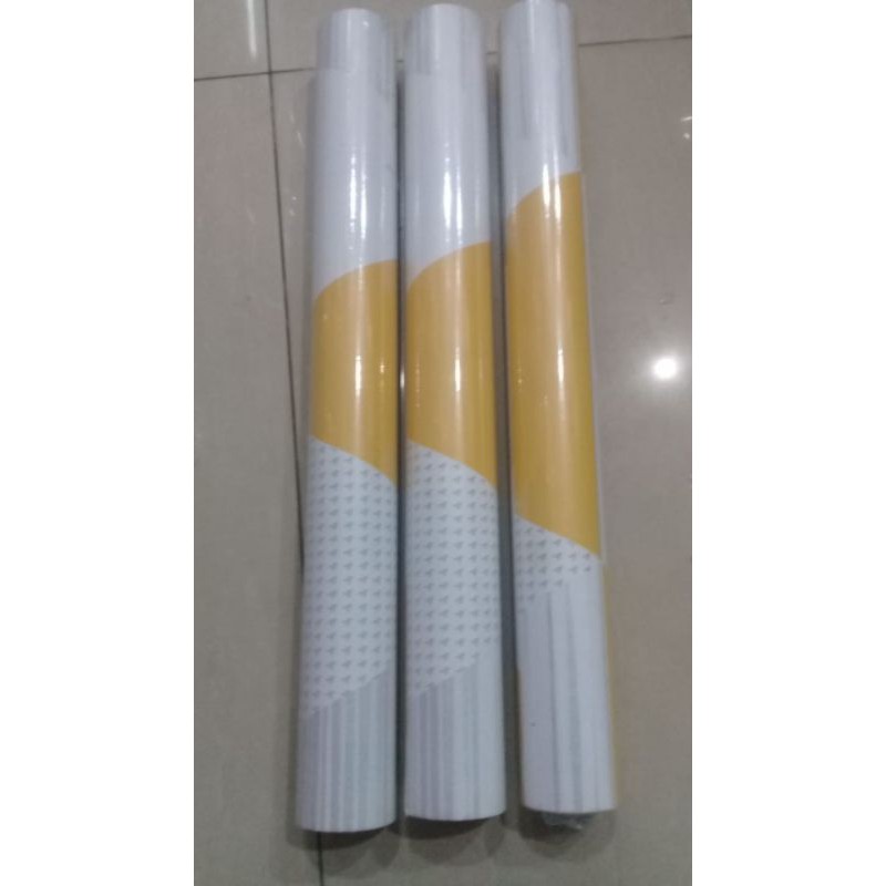 WALLPAPER STIKER DINDING MOTIF SEGI TIGA KUNING.