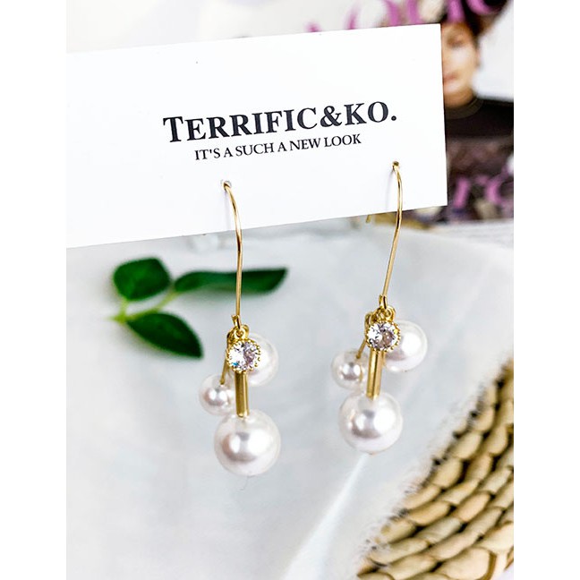 LRC Anting Gantung Fashion Alloy Pearl Tassel Earrings D98143