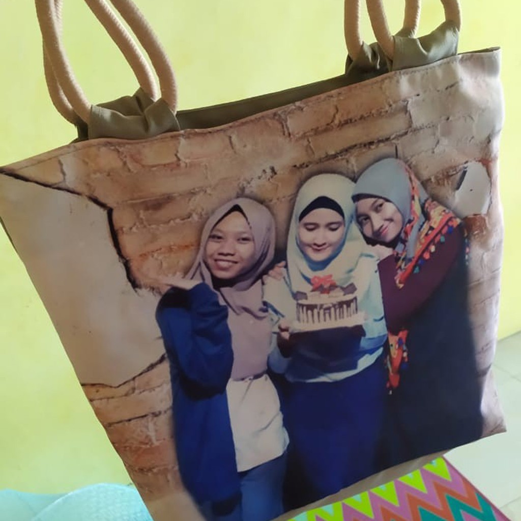 TAS CUSTOM PAKE FOTO & GAMBAR SENDIRI - Tas Tote Bisa Request Gambar - Tote Bag Tali Sumbu Cantik