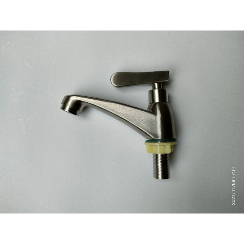 kran wastafel sus304/kran wastafel body sedang