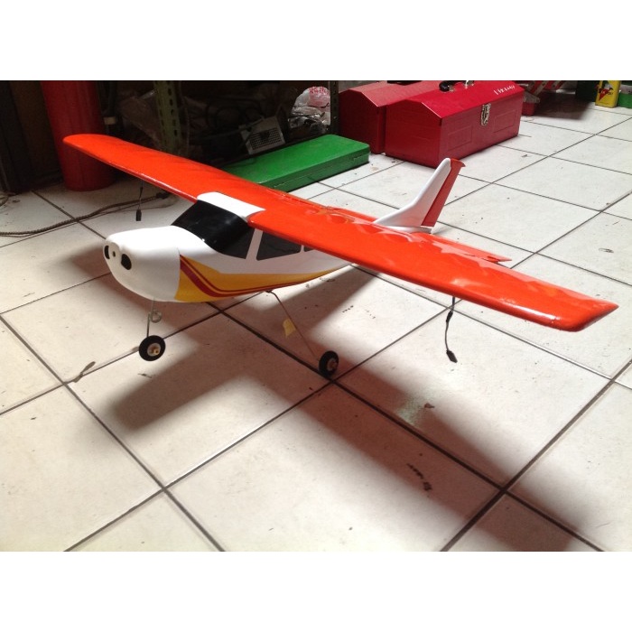 Paket Combo Pesawat Cessna 206 Electric Trainer ARF (Dengan RC)
