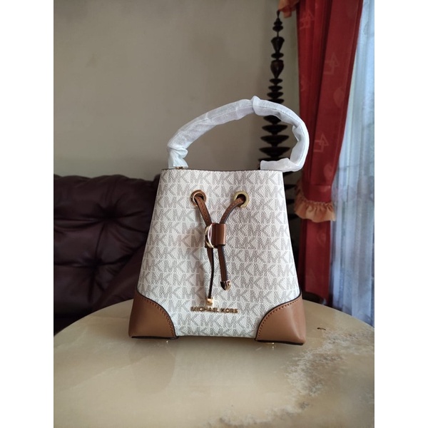 Tas MK mercer gallery XS sign vanilla brown