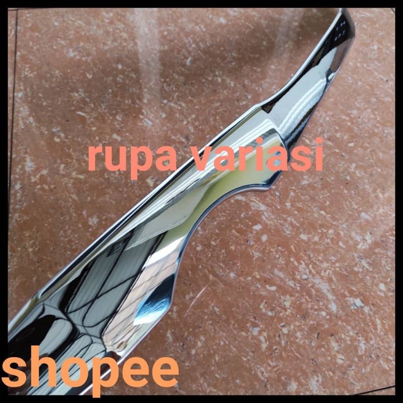 hodlist depan bumper toyota grand innova inova 2012 2013 2014 2015 barong TEMPEL chrome crome