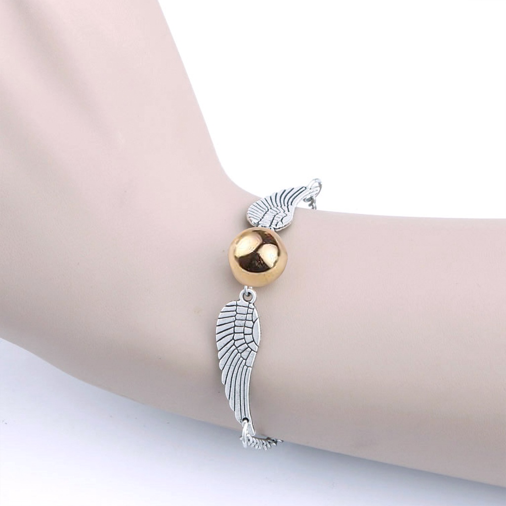Hu Hu Hu Hu Hu Alat Bantu Pasang Kacamata♡ Gelang Tangan Rantai Aksen Sayap Ala Film Academy Untuk Unisexpriawanita