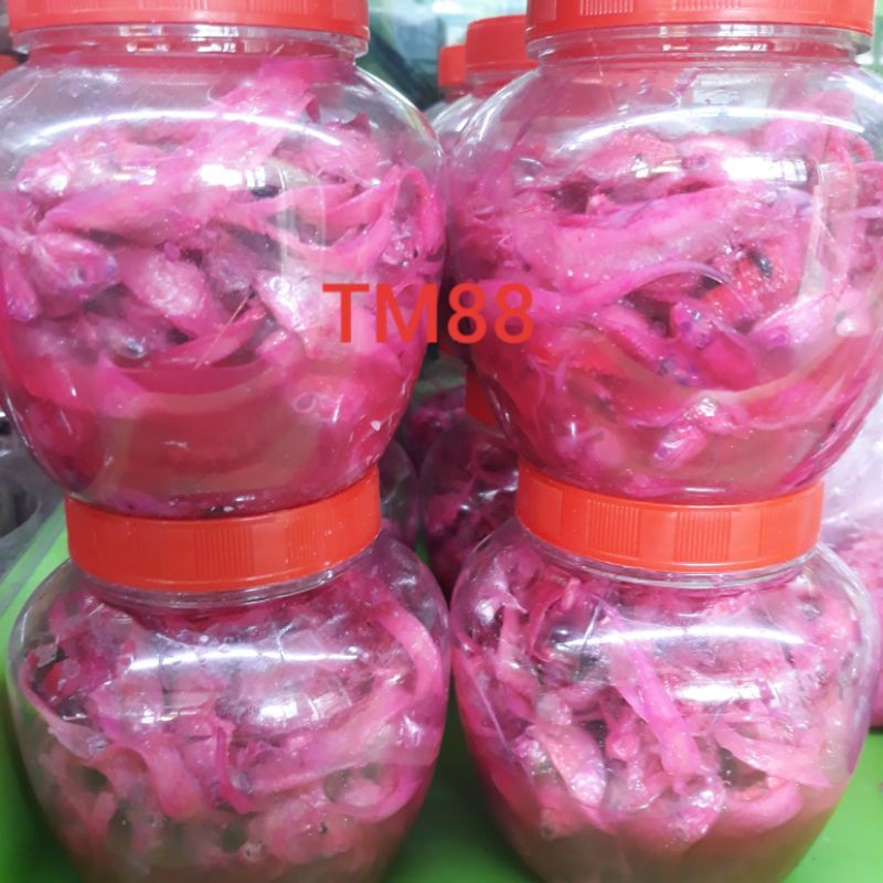 

PEDAK IKAN FUNG MUI KHOI/IKAN ASIN BULU AYAM FERMENTASI