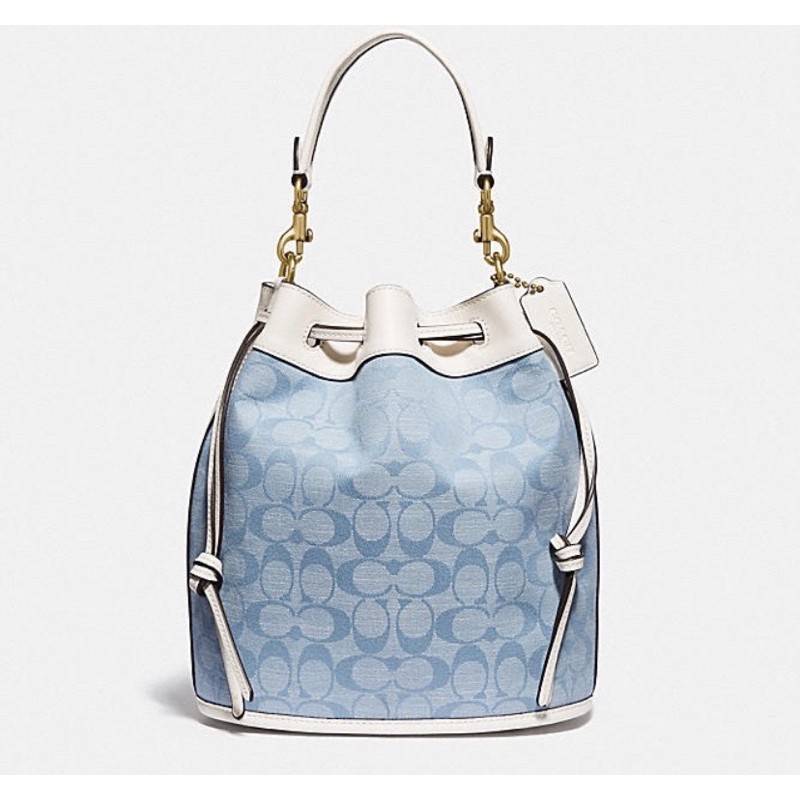 COACH FIELD BUCKET BAG IN SIGNATURE CHAMBRAY (C4693)