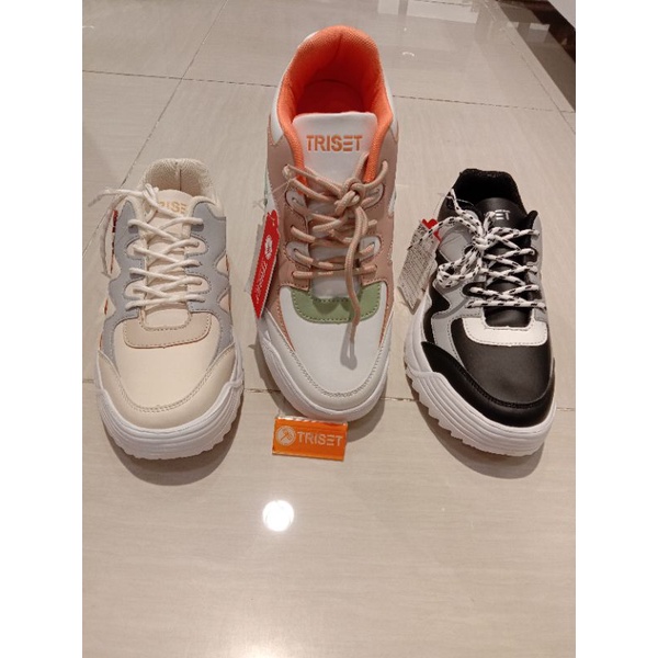 Triset Sepatu Sneaker wanita TZ2002903