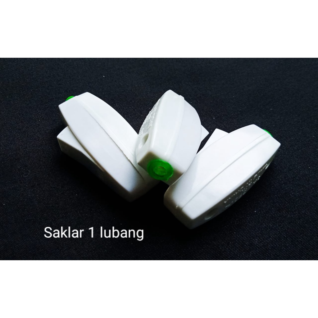 Saklar Gantung Hitam Putih / cetekan / on off / saklar lampu murah awet/ saklar kualitas bagus/ skakel gantung/ saklar lampu