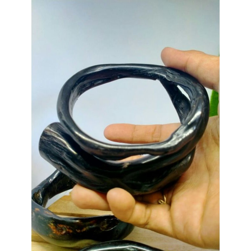 gelang akar bahar merah body hitam