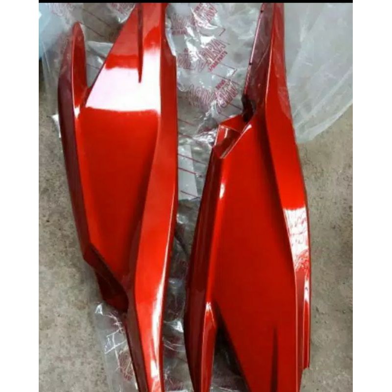 Cover bodi vario 125 lama merah