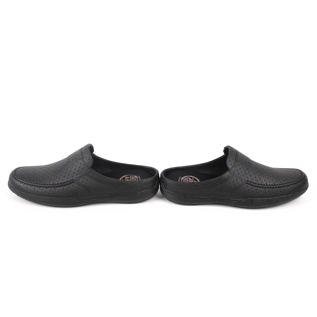 Sepatu Slip On Pria ATT AB 553 Hitam