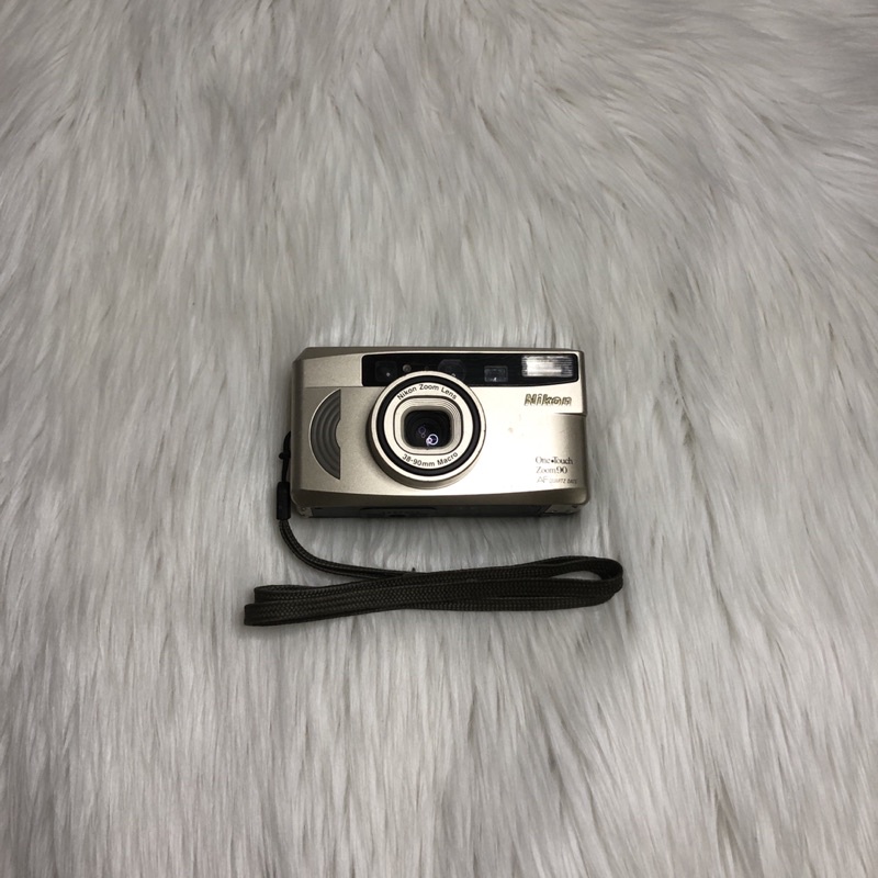 Kamera Analog - Nikon Lite Touch Zoom 90