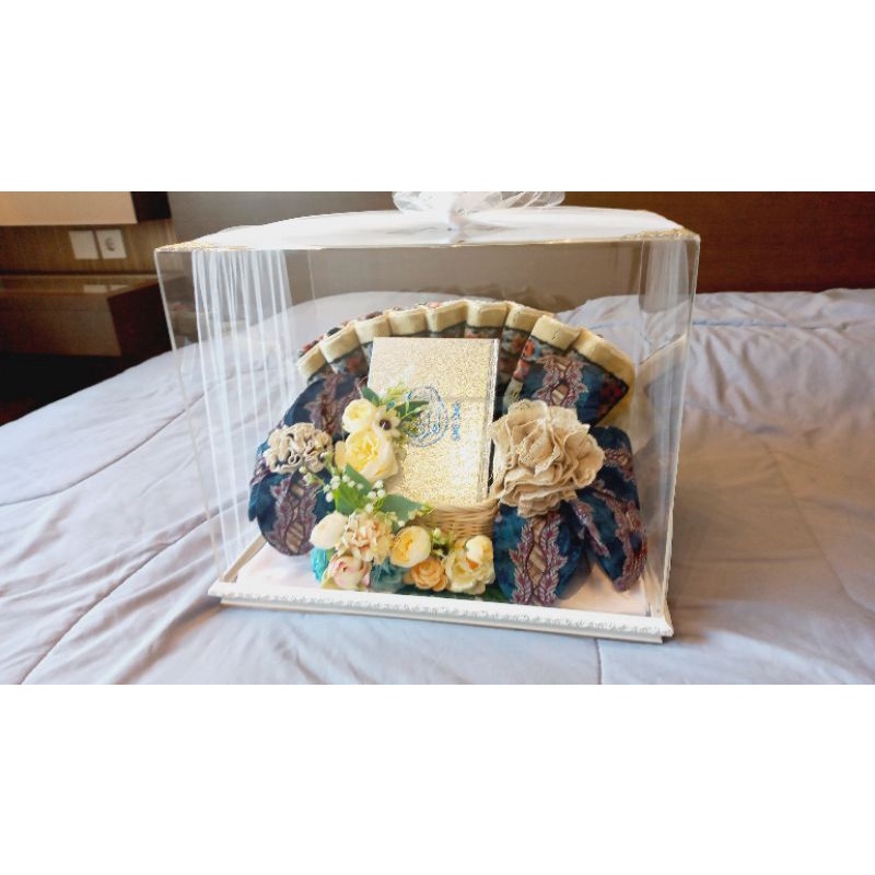 Menyewakan Box Seserahan / Kotak Hantaran