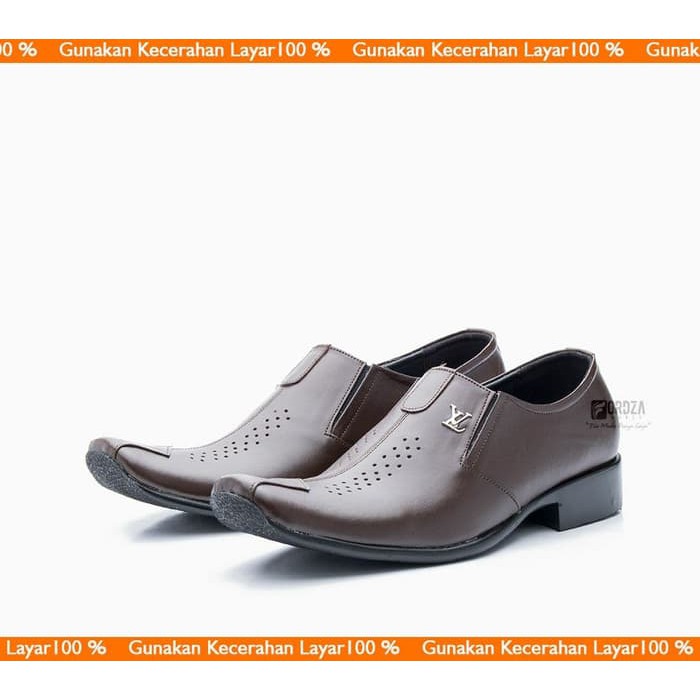 A52O3 Sepatu Pantofel Bisnis Casual Ujung Lancip Untuk Pria   Sepatu Kerja Kantor Pantofel Pria Kuli