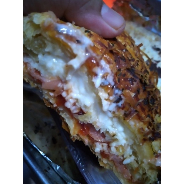 

STRUDEL SOSIS MAYO KEJU