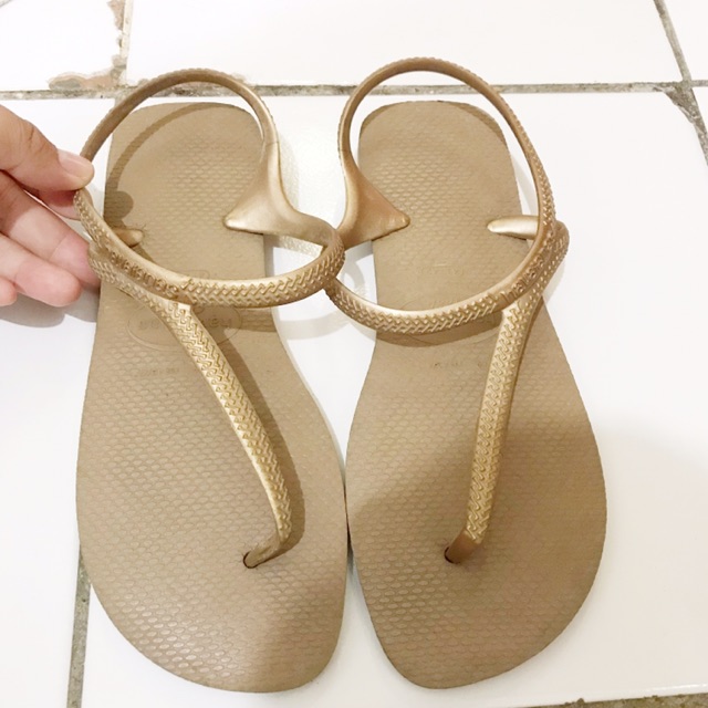 PRELOVED HAVAIANAS ORIGINAL