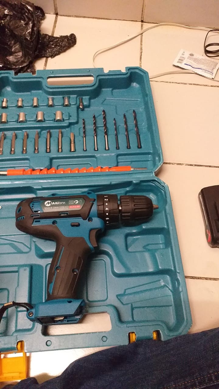 Mesin Bor Baterai / Batre Bor Tembok 32volt Cordless Drill Mailtank Sh190 Charger / Cas