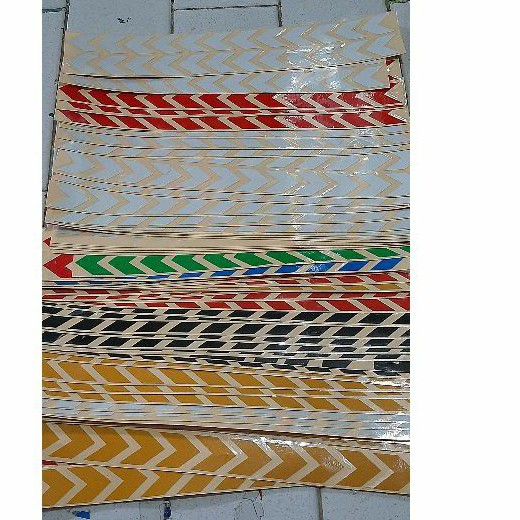 

Sticker nyala motif panah
