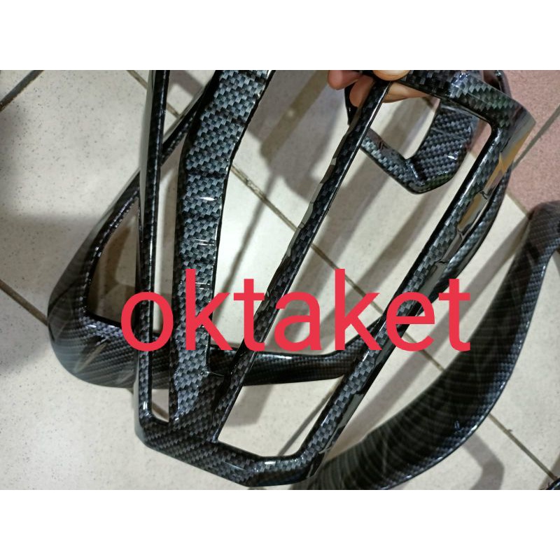 garnish lampu belakang Toyota Raize Daihatsu Rocky 2021 full carbon