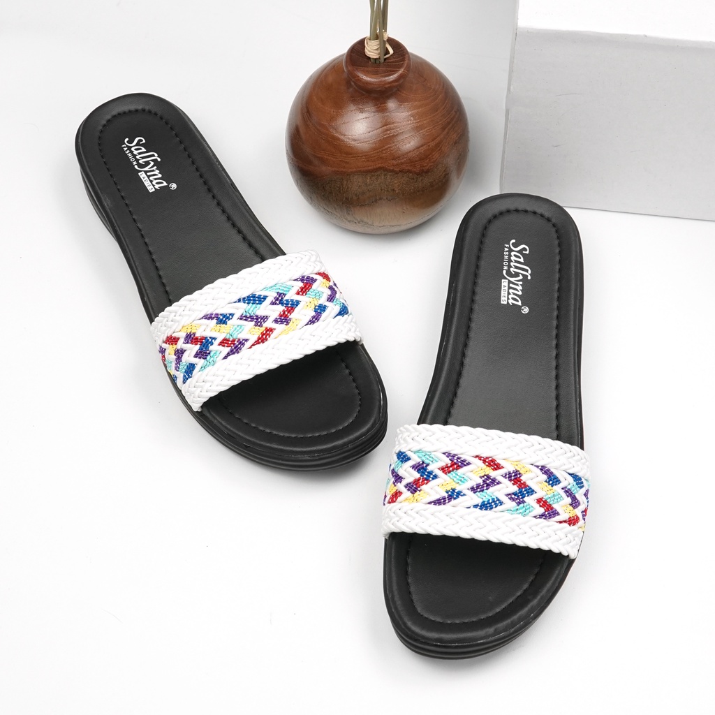 SALLYNA Vanessa - Sandal Slop Rajut Wanita-1
