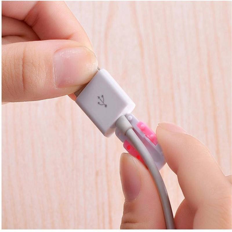 Pelindung Kabel Data / Charger USB Anti Putus Warna Acak Untuk iPhone