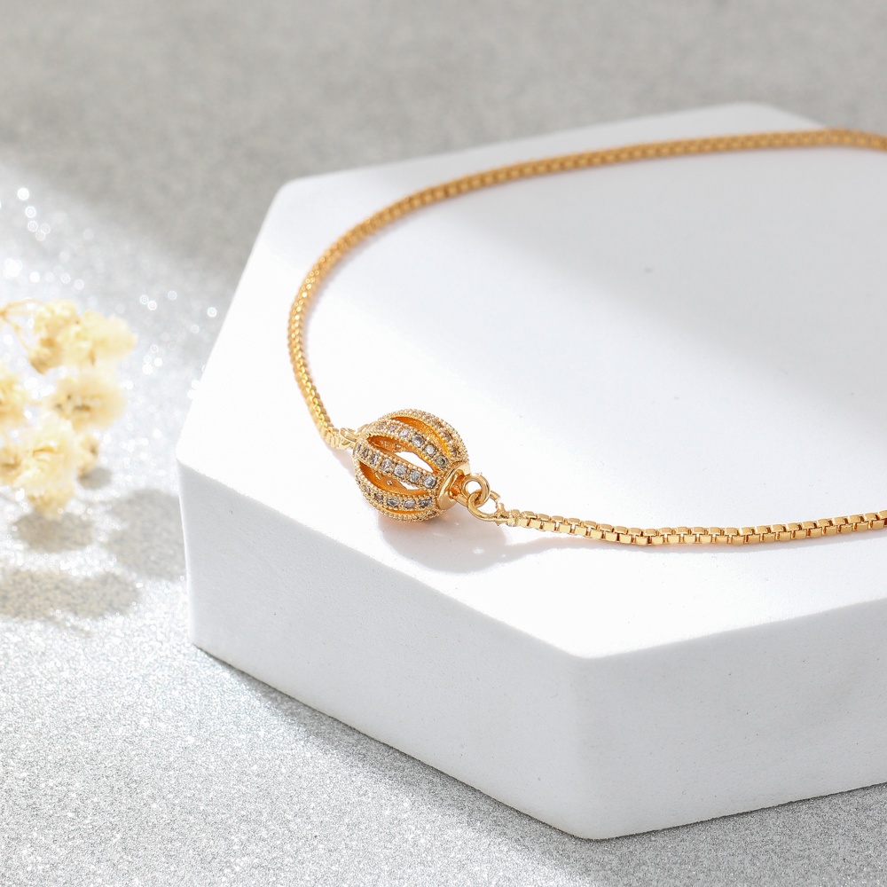 COD Gelang baja titanium wanita Korea gelang hydrangea bertatahkan berlian yang indah perhiasan sederhana dan serbaguna D362