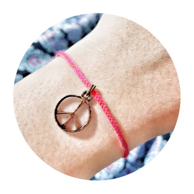 

Semoet Ketjil Gelang Bohemian Peace Fushia