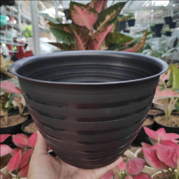 Pot Bunga JM Ruby 20 Hitam / Pot Tanaman Plastik / Pot Plastik