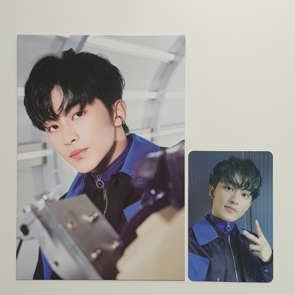 NCT 2021 UNIVERSE PHOTOBOOK VER. MARK PHOTOCARD POSTCARD SET