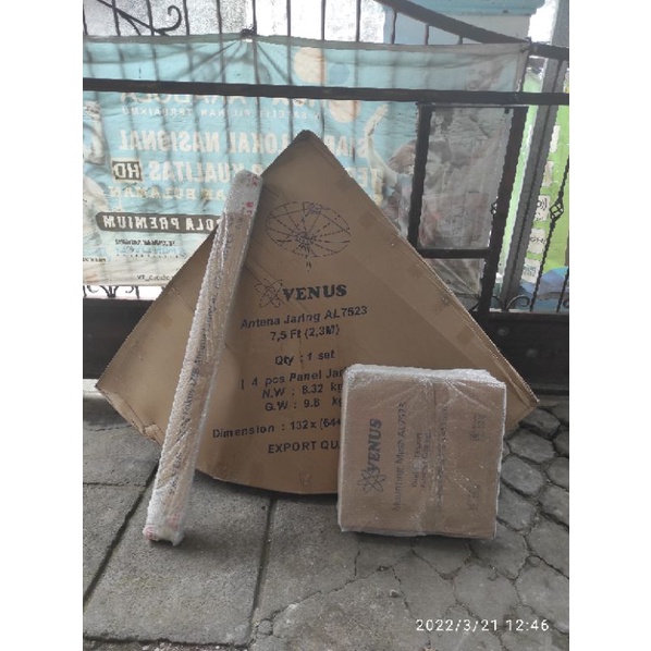 parabola venus AL 7523 paking kayu