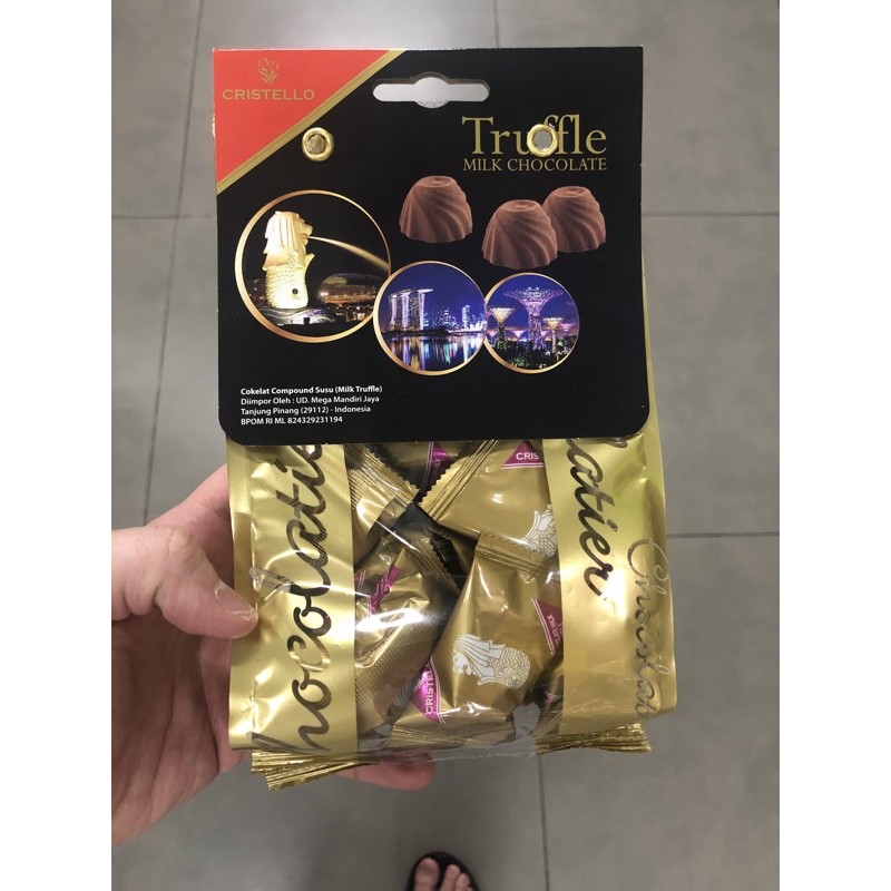 

CRISTELLO TRUFFLE MILK CHOCOLATE MERLION COKLAT IMPOR OLEH-OLEH COKLAT IMPOR