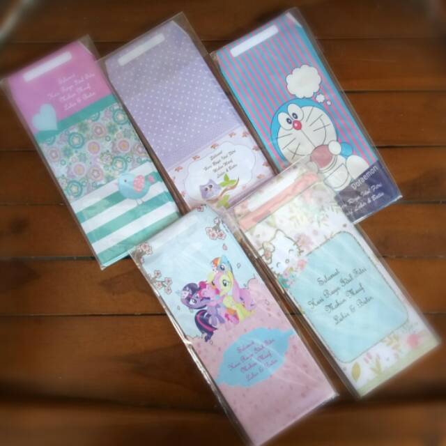 

Amplop angpao lebaran