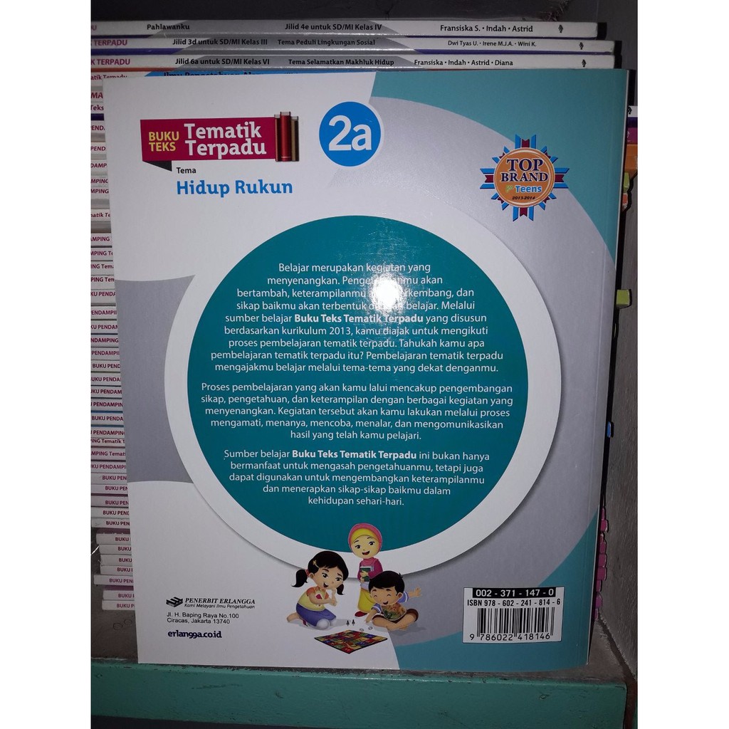 Buku Teks Tematik Terpadu 2A SD MI Kelas II Hidup Rukun Kur 2013 BPBN