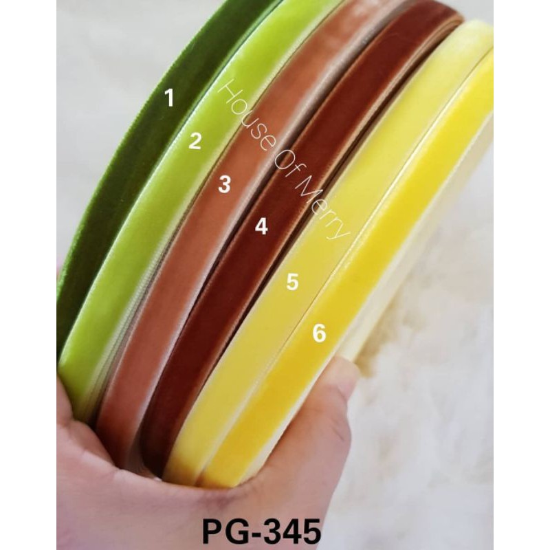 

Pita Velvet/Bludru 1 cm PG-345 (jual per yard=90cm)