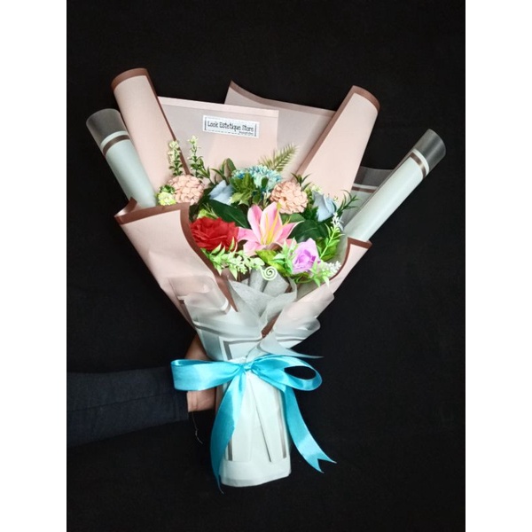 BUKET BUNGA Bekasi | Hadiah wisuda / Hadiah ultah / Hadiah Anniversary / Hadiah sidang