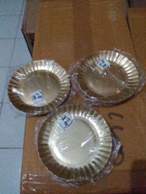 PIRING KERTAS KUE LEO . bahan bagus sepack 10pcs MURAH