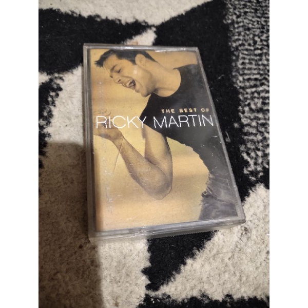 kaset pita ricky martin / the best