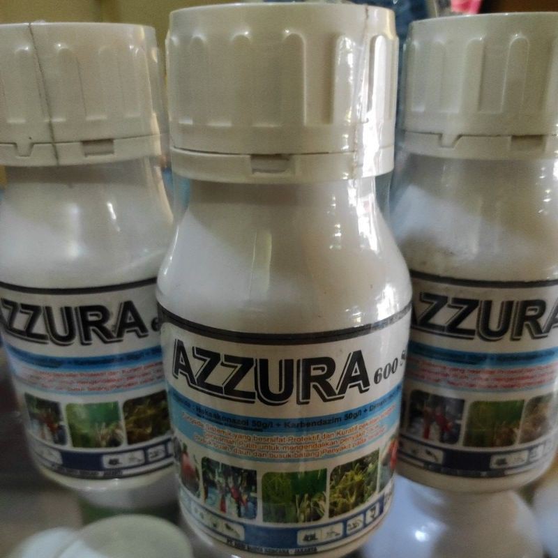 

AZZURA 600 SC (MENGENDALIKAN MBOLER, CACAR BATANG DAN CACAR DAUN)