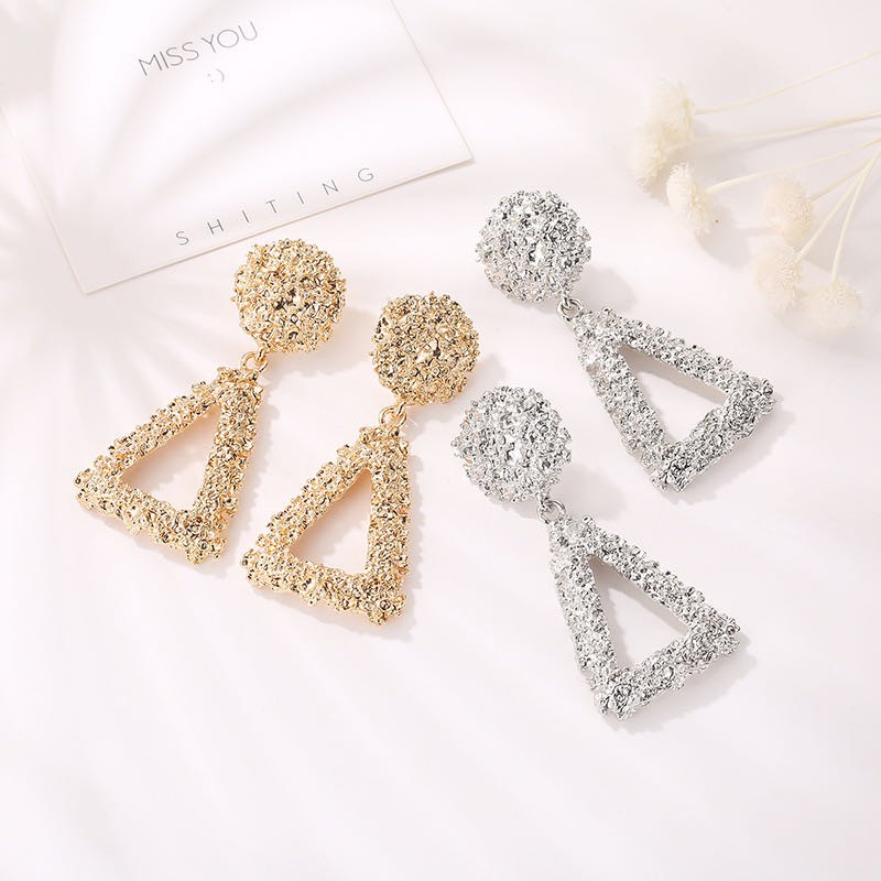 Anting Ala Korea Segitiga / Anting Paduan Segitiga Anting / Aksesoris Fashion Wanita Import