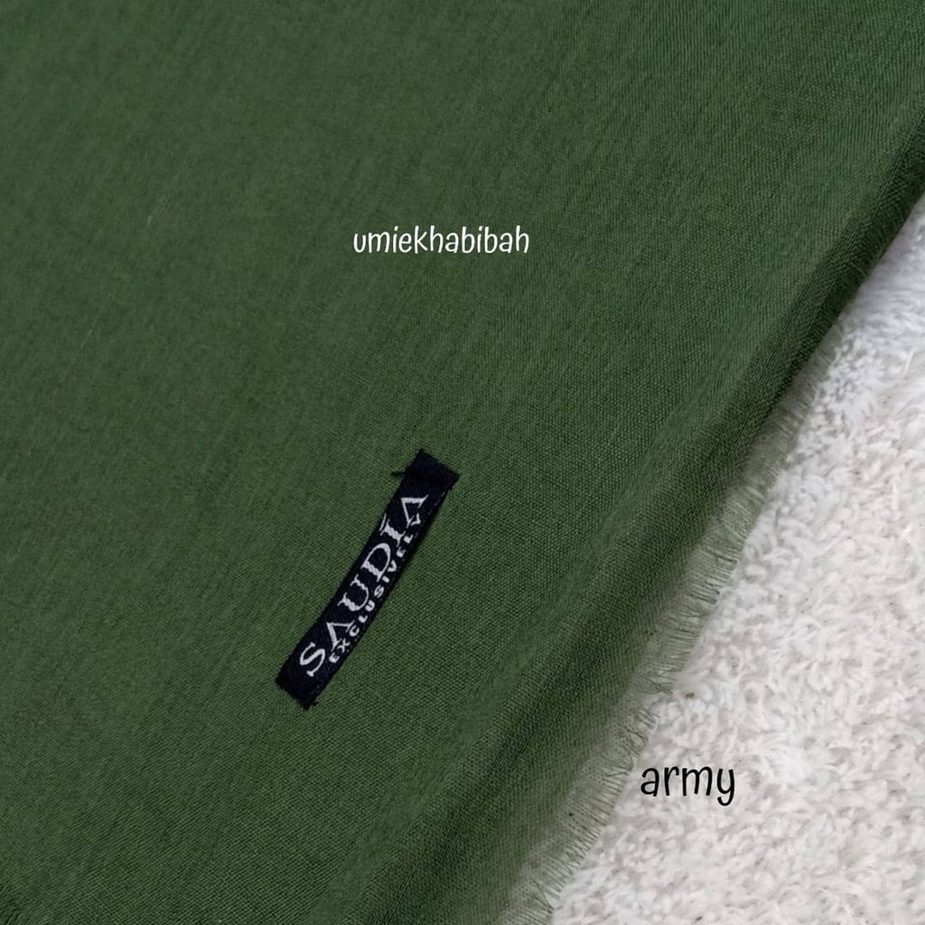 kerudung jilbab / hijab segi empat bahan katun saudia rawis tebal merk saudia bisa untuk anak sekola