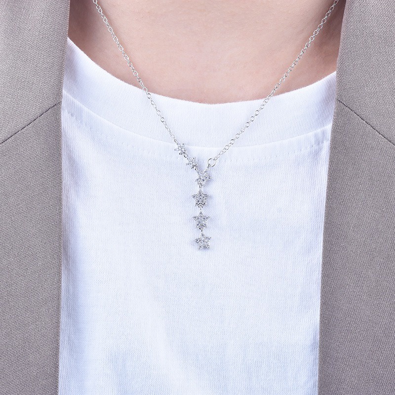 [Ready Stock]Fashion Personality Silver-Plated Diamond XINGX Necklace