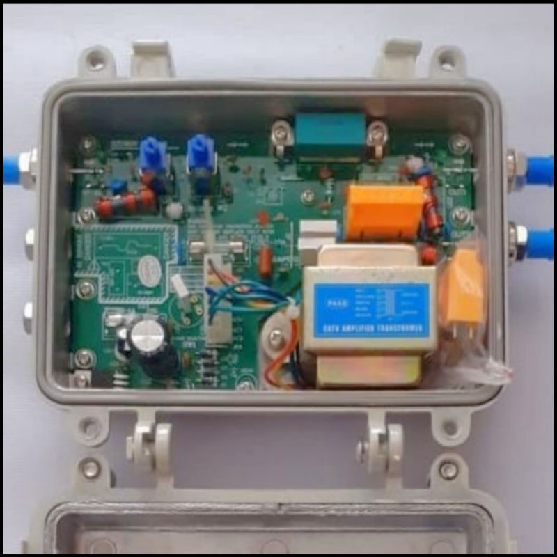 Boster 90V Catv amplifier 2 output RF