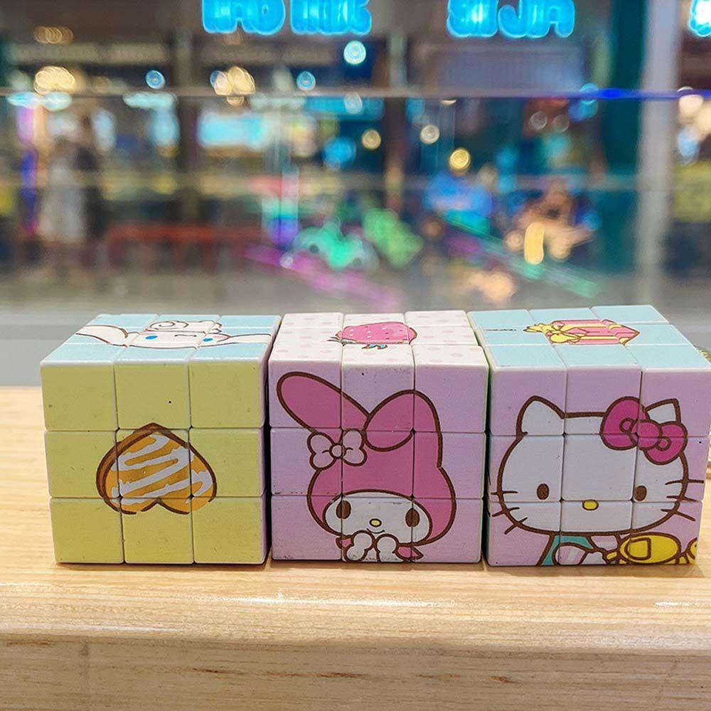 Lanfy Kartun Gantungan Kunci Fashion Kawaii Kuromi Melody Kitty Kucing Liontin Gadis Hadiah Anime Keychain