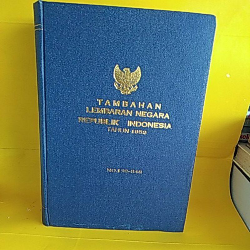 

BUKU TAMBAHAN LEMBARAN NEGARA REPUBLIK INDONESIA TAHUN 1952 NO. 183SAMPE 348
