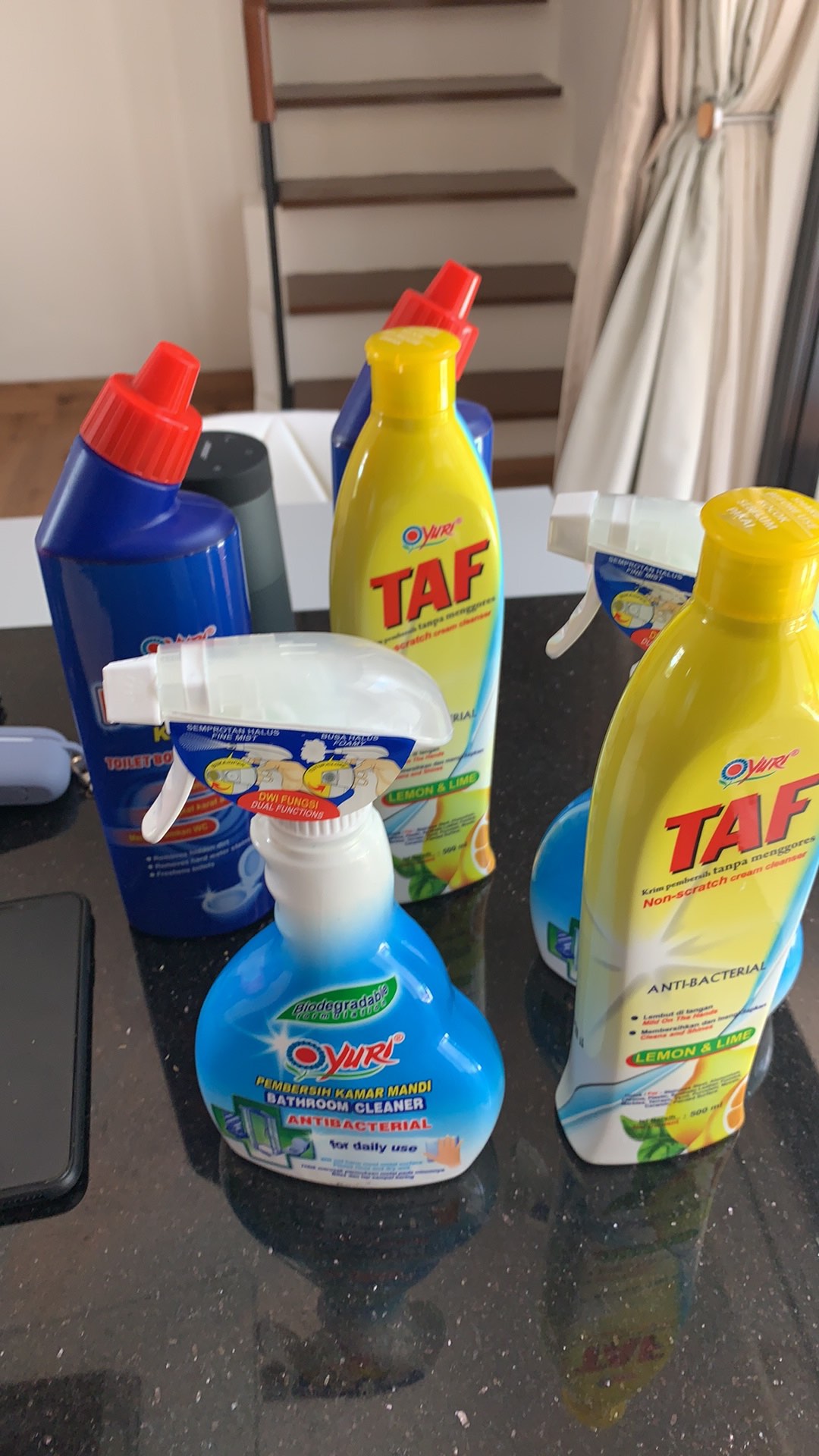 Yuri Bathroom Cleaner Spray 500 Ml - 2 Pcs