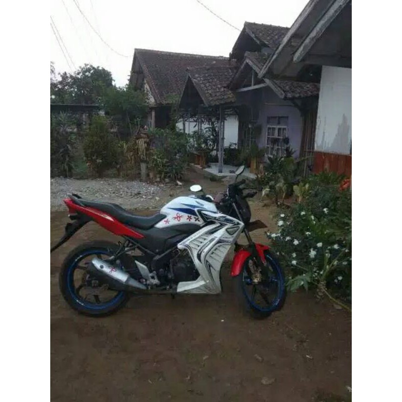 half fairing CB150R OLD dan FIRE STREET