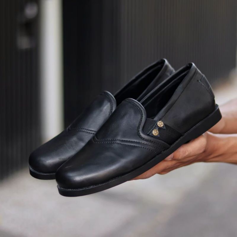 SENSE FLOYD | Sepatu Casual Pria Slip On Original Kulit Asli Code 01 Terbaru Gaya Trendy