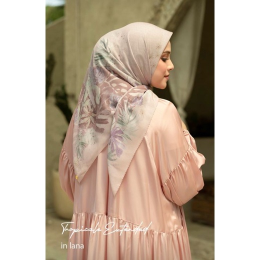 READY Lana (Light Pink) BUTTONSCARVES Tropical Extended Series